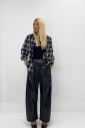 camicia lunga sul retro square